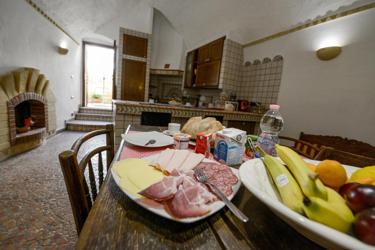 Umbra Idris Holiday Home Матера Екстериор снимка